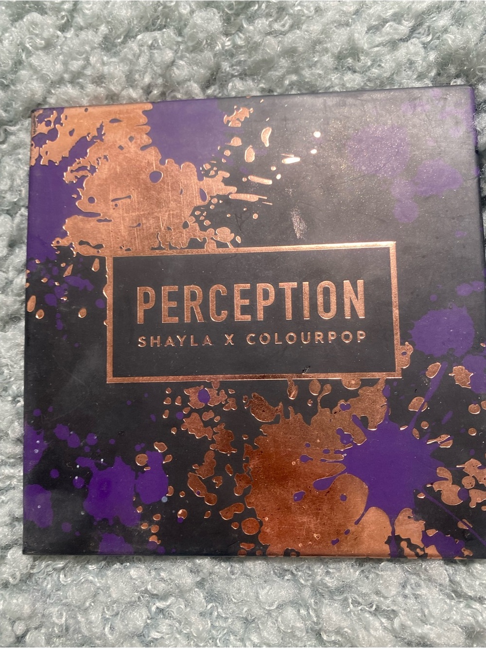 Shimmer & Matte Eyeshadow Palette — Multi-Color